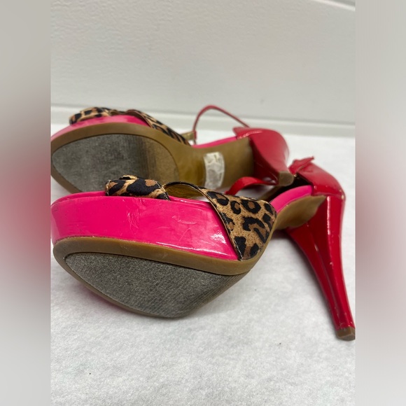 Guess Heels - Picture 5 of 5